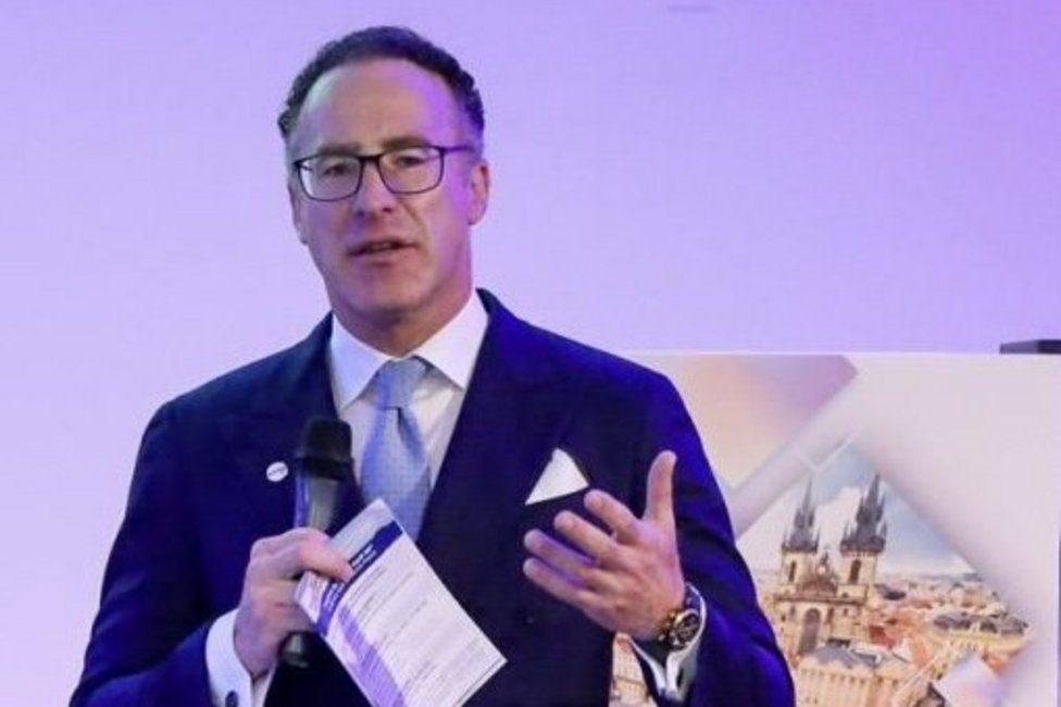 (c) Prof. Dr. Shahrokh F. Shariat